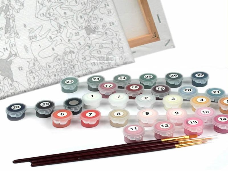 Картина по номерам с акриловыми красками на подрамнике 40*50 NN Дама в красной шляпе , арт. GX23572