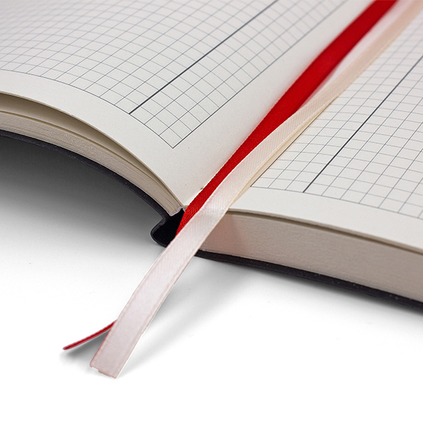 Тетрадь Бизнес А4 128л клетка ПОЛИНОМ BIG BOSS black интегральная обложка, арт. 3242