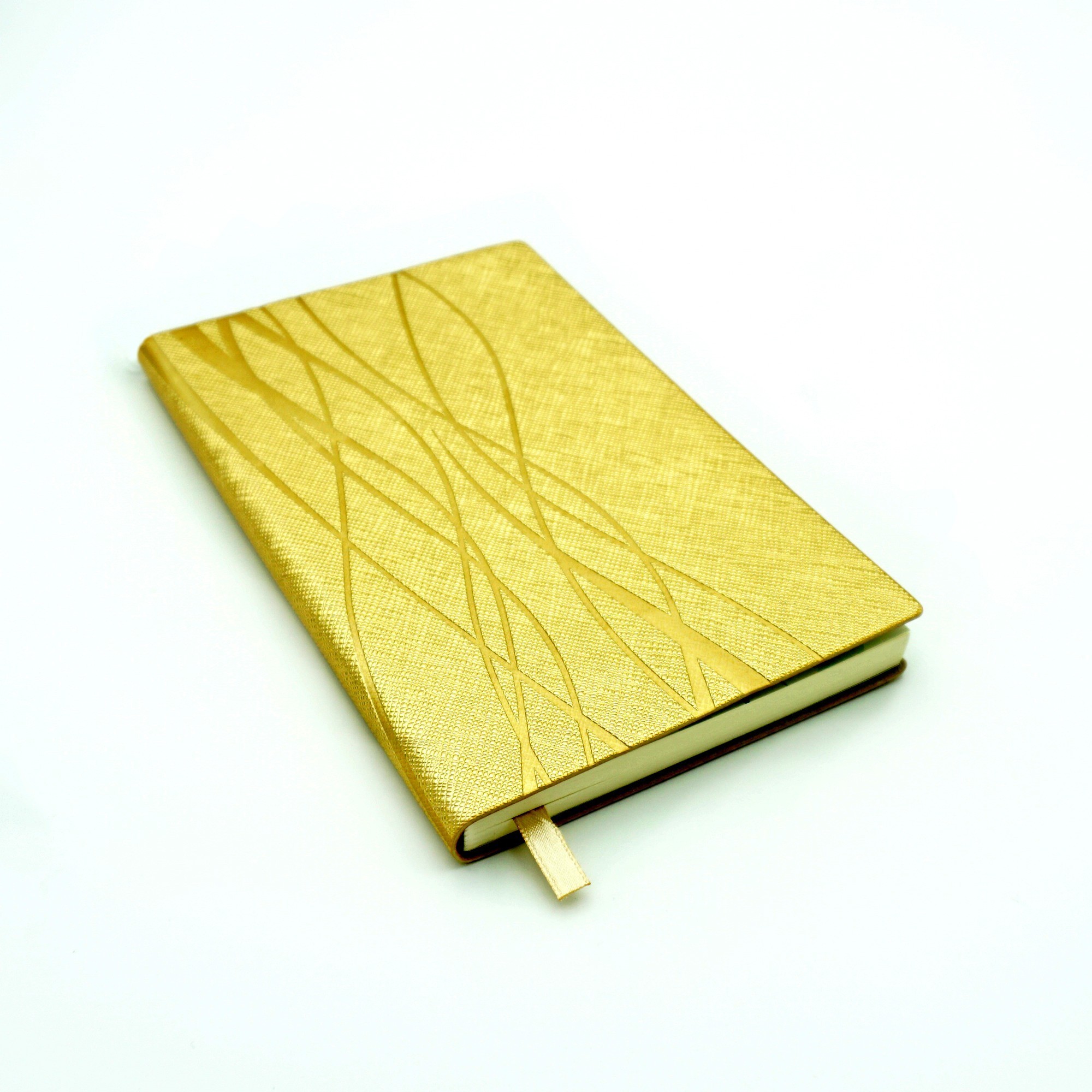 Ежедневник недатированный А6 LISTOFF Icy Sweets кремовый блок интегральная обложка искусственная кожа золото, арт. ЕИКИС6209602