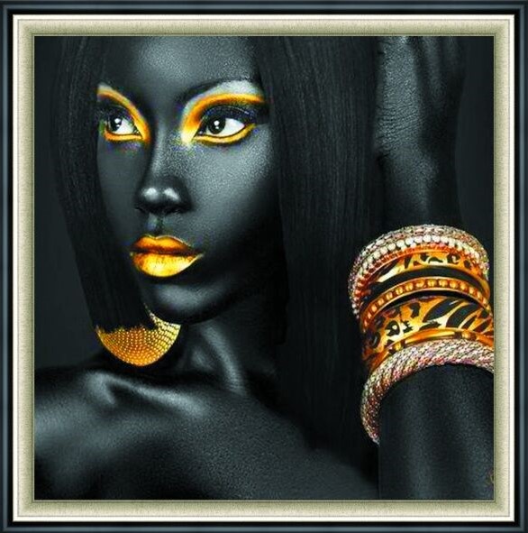 Набор для творчества Алмазная мозаика 30*30 на подрамнике Негритянка NN с нанесенной рамкой, арт. HWH0017