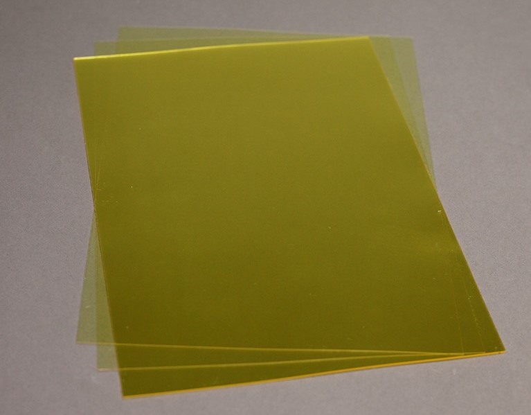 Обложка для брошюрирования А4 пластик 180мкн РИ желтая прозрачная, арт. 